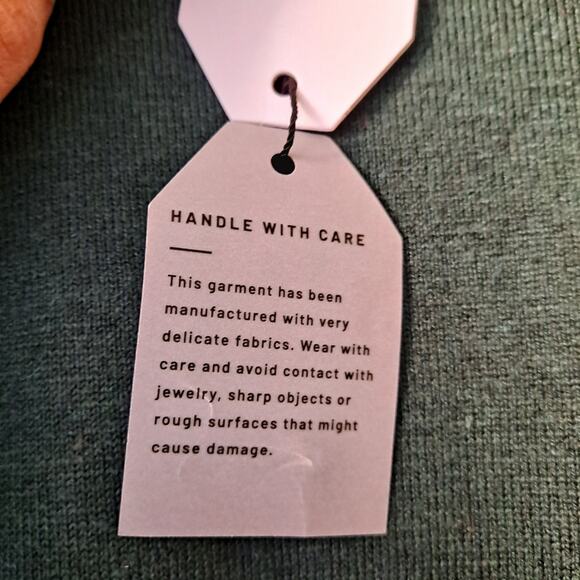 NWT Universal Standard Eco Relaxed Core Sweater Crewneck Green Women's Size 00 - Picture 7 of 8